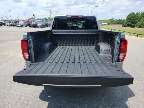 New 2026 GMC Sierra 1500 Pro w/ Pro Value Package image 8