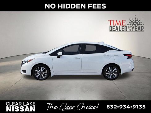 Used 2024 Nissan Versa SV w/ Trunk Package FWD image 4