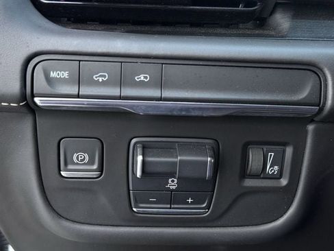 Used 2021 Cadillac Escalade ESV Sport Platinum w/ LPO, ONYX Package image 24