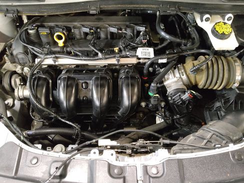Used 2019 Ford Escape S FWD image 30