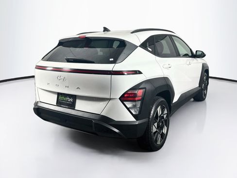 Used 2025 Hyundai Kona SEL FWD image 9