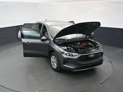 Used 2025 Ford Escape Active w/ Tech Pack #1 AWD/4WD image 17