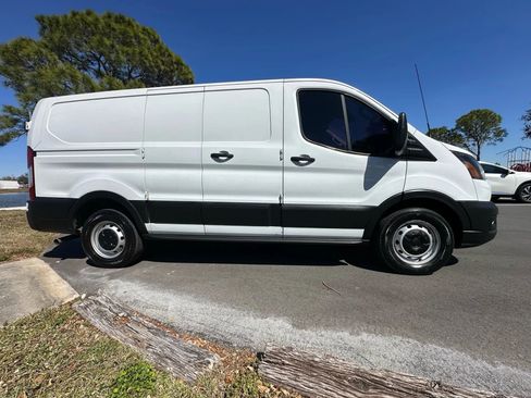 Used 2020 Ford Transit 150 Low Roof image 5
