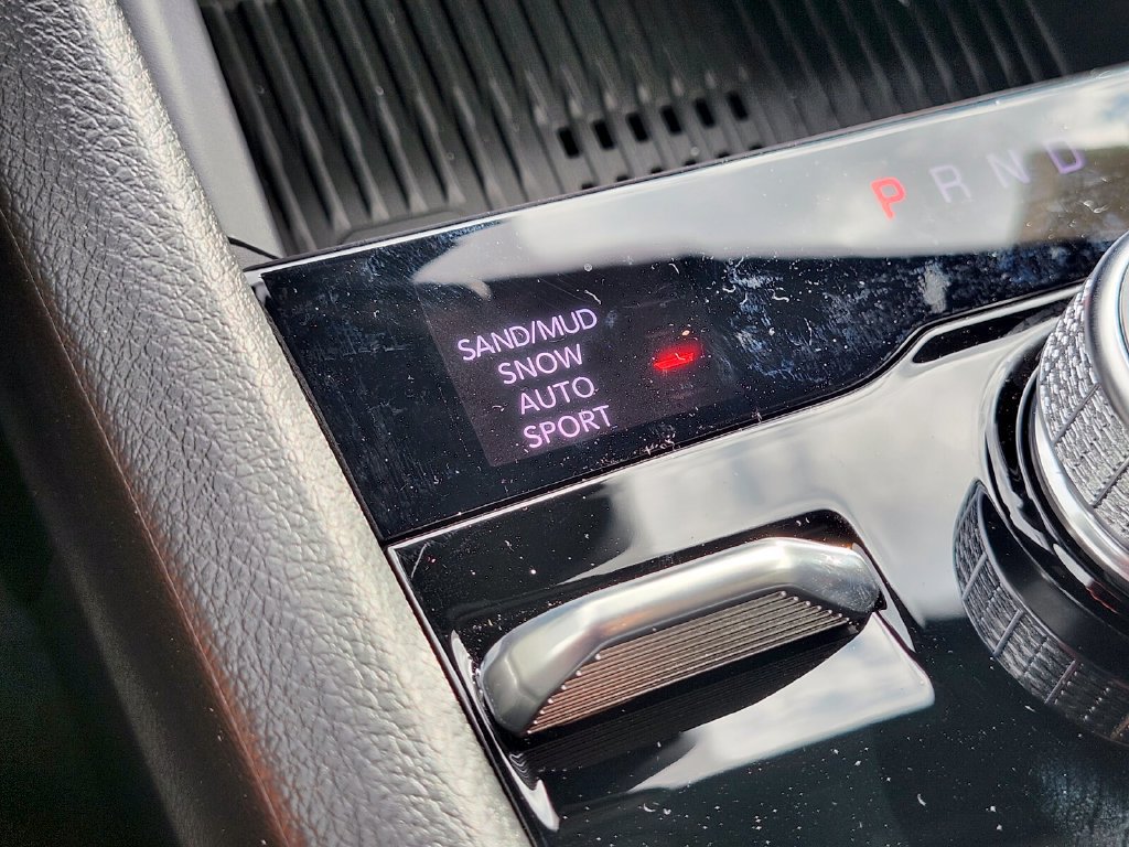 New 2026 Jeep Grand Cherokee Altitude AWD/4WD image 27