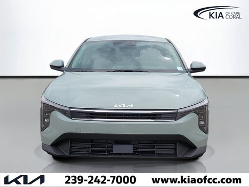 New 2026 Kia K4 FWD image 2