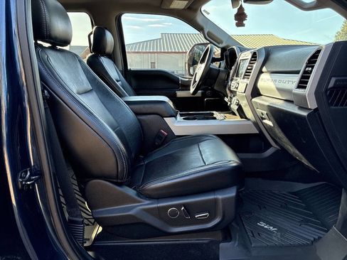 Used 2019 Ford F250 Lariat w/ Lariat Ultimate Package image 30