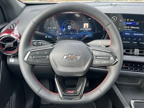 New 2025 Chevrolet Equinox RS image 16