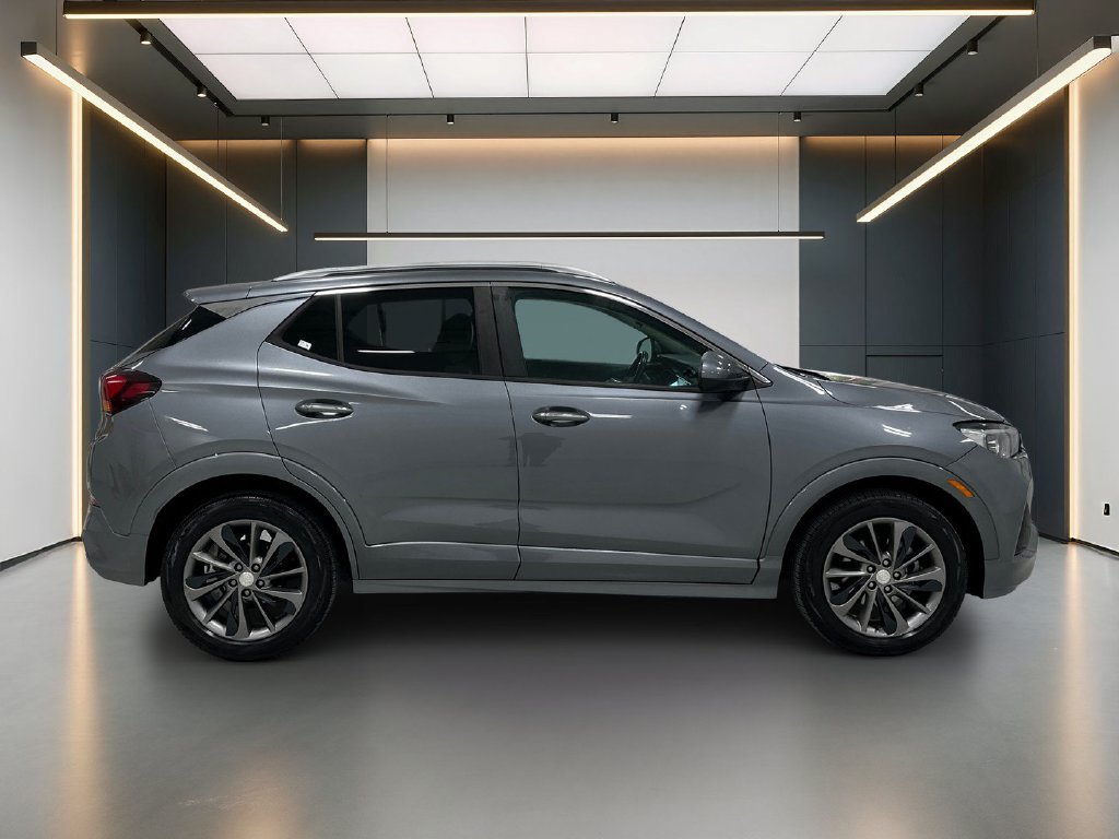 Used 2021 Buick Encore GX Select w/ Sport Touring Package FWD image 7