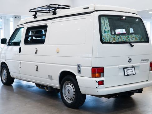 Used 2002 Volkswagen Eurovan GLS image 6