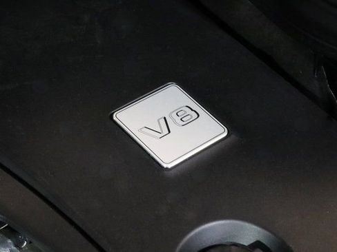 Used 2024 Mercedes-Benz GLS 580 4MATIC image 32