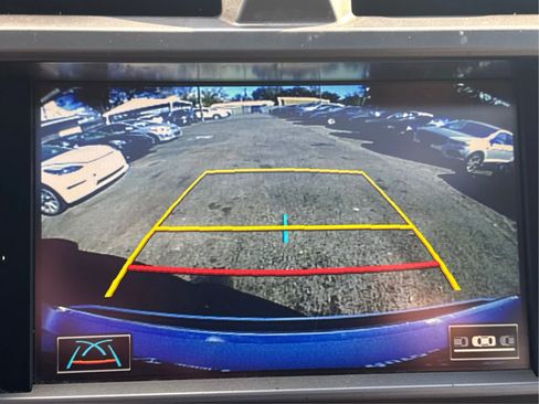 Used 2018 Lexus GX 460 Luxury image 24