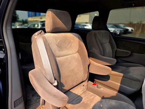 Used 2007 Toyota Sienna LE AWD/4WD image 35
