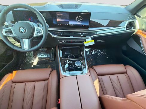 New 2026 BMW X5 xDrive40i w/ M Sport Package image 16