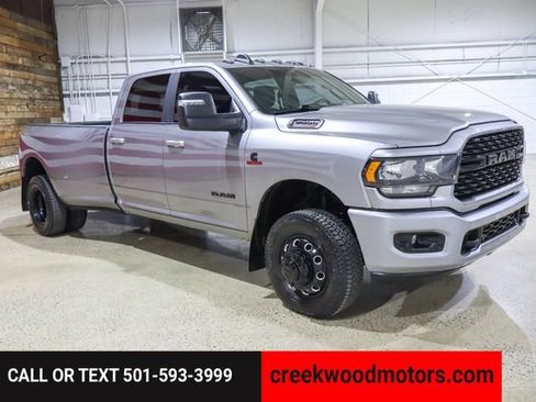 Used 2023 RAM 3500 Big Horn w/ Night Edition image 33