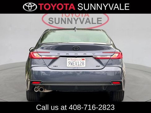 Used 2026 Toyota Camry SE FWD image 9