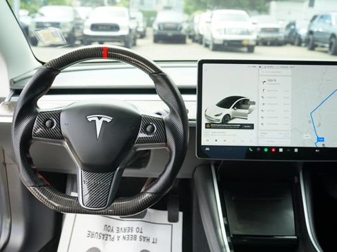 Used 2019 Tesla Model 3 Long Range AWD/4WD image 13