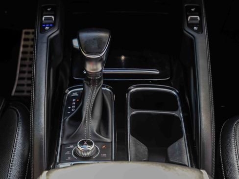 Certified 2022 Kia Telluride SX w/ Nightfall Edition Package AWD/4WD image 13