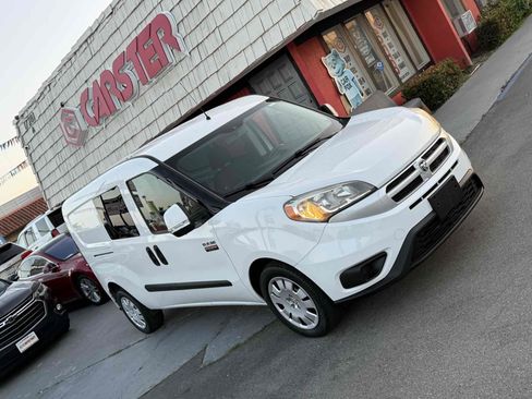 Used 2017 RAM ProMaster City Tradesman SLT w/ Rear Back-up Camera Group FWD image 3