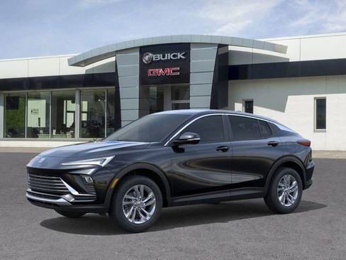 New 2026 Buick Envista Preferred image 2