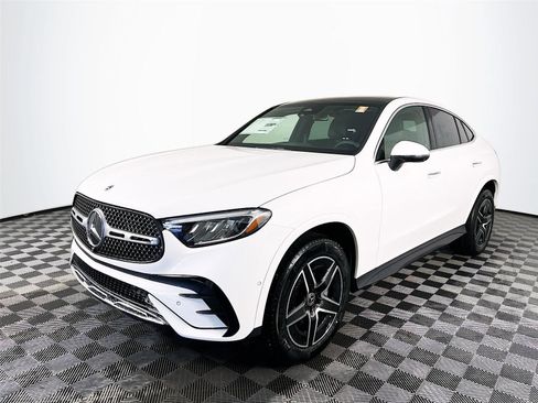 New 2026 Mercedes-Benz GLC 300 GLC 300 image 2
