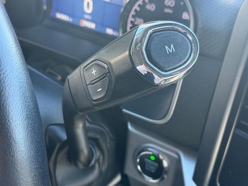 Used 2022 Ford F150 XLT w/ Equipment Group 302A High image 17