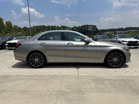 Used 2019 Mercedes-Benz C 300 Sedan image 14