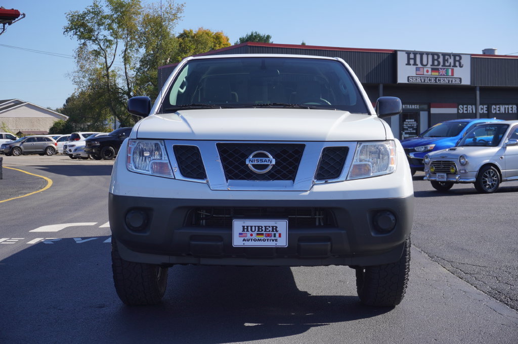 Used 2013 Nissan Frontier S RWD image 2