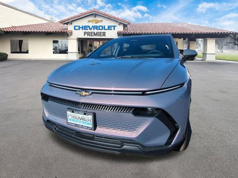 New 2026 Chevrolet Equinox EV LT w/ LPO, All-Weather Mat Package image 3