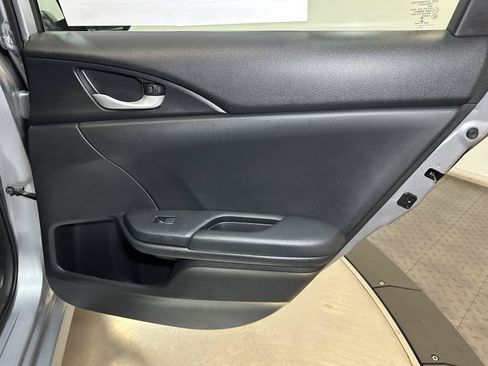 Used 2019 Honda Civic Sport image 33