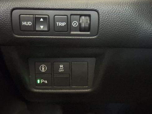 Used 2018 Honda Accord Touring image 30