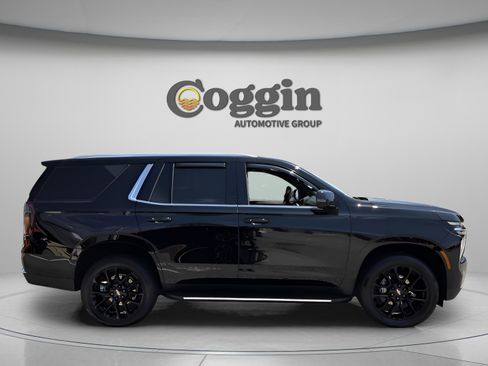 Used 2025 Chevrolet Tahoe LT w/ Comfort Package AWD/4WD image 6