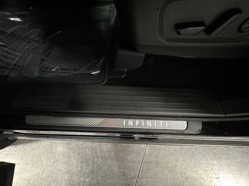 Certified 2025 INFINITI QX60 Pure image 19