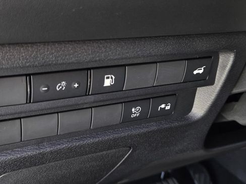 New 2026 Nissan Rogue SL AWD/4WD image 18