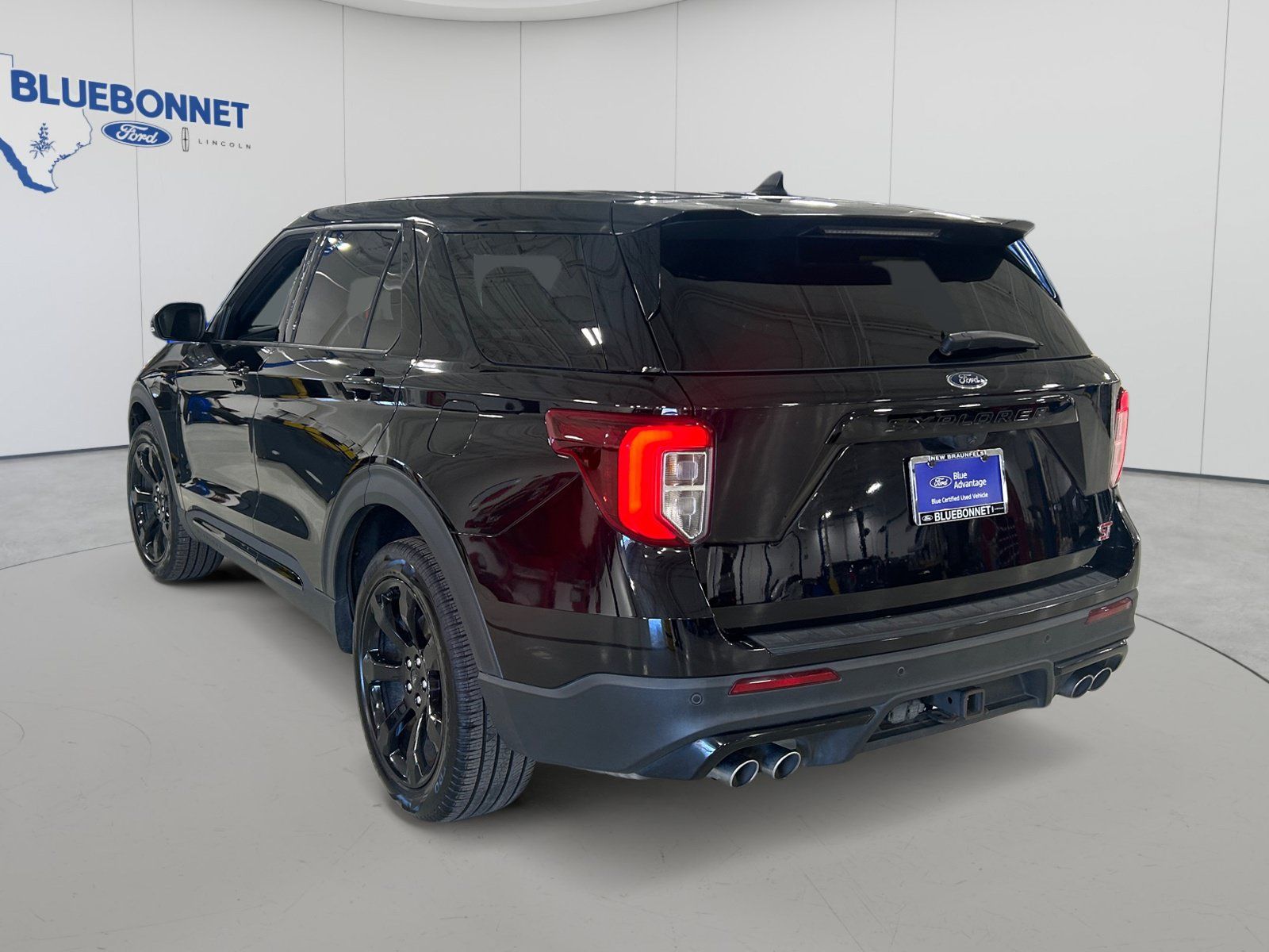 Used 2022 Ford Explorer ST w/ Equipment Group 401A AWD/4WD image 7