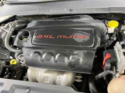 Used 2022 Jeep Compass Trailhawk AWD/4WD image 27