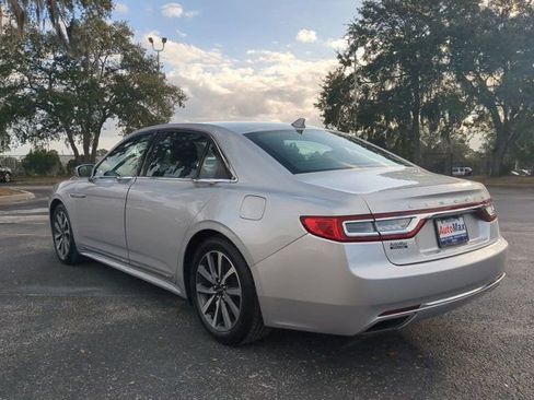 Used 2019 Lincoln Continental Premiere image 6