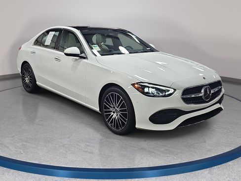 Used 2026 Mercedes-Benz C 300 Sedan image 4