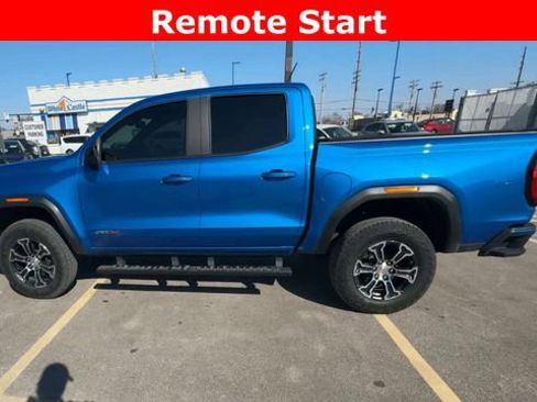 Used 2024 GMC Canyon AT4 image 5