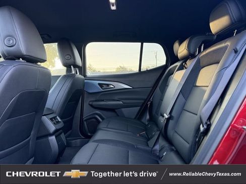 Used 2024 Chevrolet Equinox EV LT FWD image 29