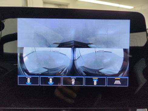 Used 2022 Chevrolet Corvette Stingray Premium Conv w/ Z51 Performance Package image 16