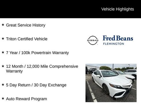 Used 2024 Toyota Camry SE w/ Cold Weather Package FWD image 5