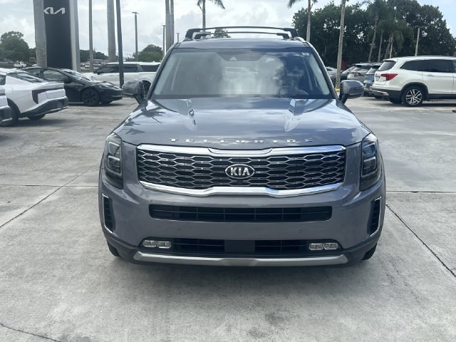 Used 2020 Kia Telluride SX w/ SX Prestige Package AWD/4WD image 3