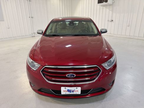 Used 2014 Ford Taurus Limited w/ Equipment Group 301A image 32