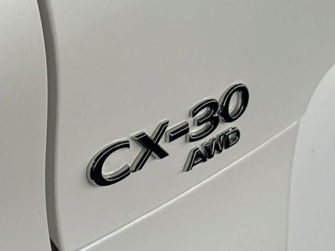 Used 2024 MAZDA CX-30 AWD 2.5 S w/ Preferred Package image 10
