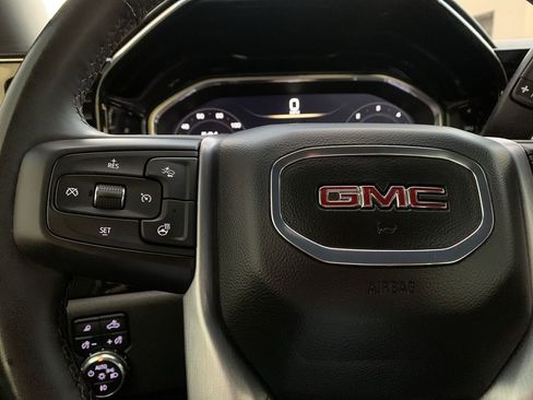 Used 2024 GMC Sierra 3500 SLT w/ SLT Premium Package image 20