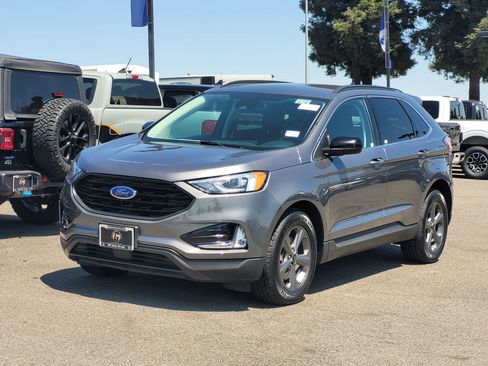 Certified 2022 Ford Edge SEL w/ Sport Appearance Package image 7