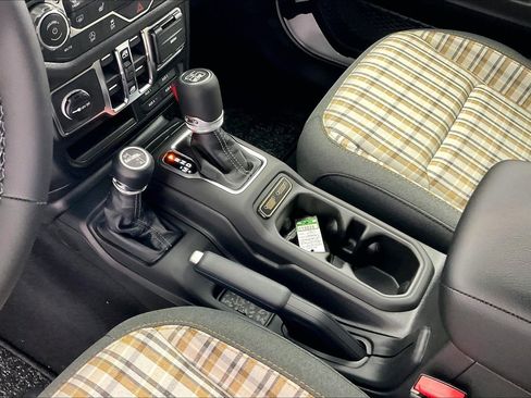 New 2026 Jeep Wrangler Unlimited Sport AWD/4WD image 8