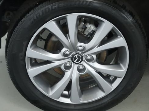 Certified 2024 MAZDA CX-30 AWD 2.5 S w/ Preferred Package image 12