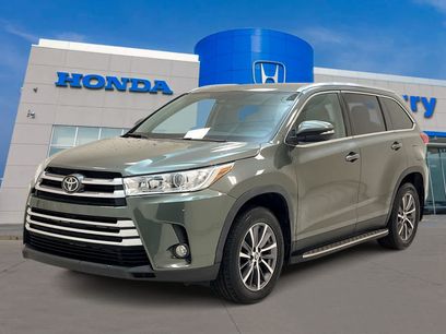 Used 2019 Toyota Highlander XLE