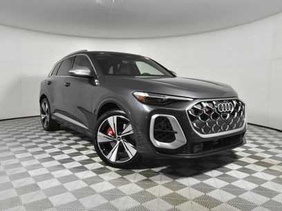 New 2025 Audi SQ5 Premium Plus